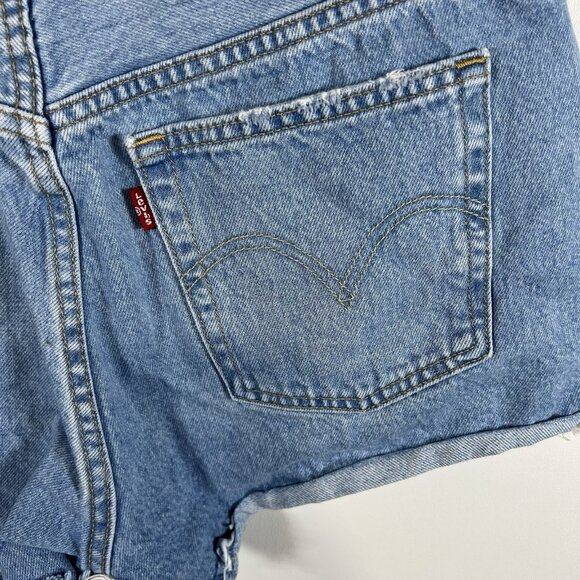 Levi's Denim Shorts Women's Sz 29 Blue 501 Button Fly Cutoff Cotton Boho Beach - Picture 6 of 10